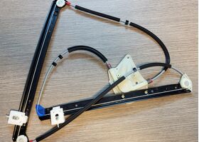 alzavetro anteriore destro originale audi oem 8l4837462 8l4837462