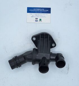 Scatola termostato  raffreddamento motore originale VW  OEM 06F121111F 06F121111F