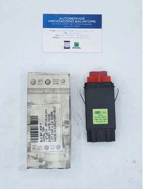 interruttore lampeggiatore emergenza originale AUDI A3 oem 8L0941509P 8L0941509P